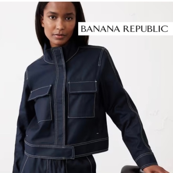 Banana Republic Jackets & Blazers - Banana Republic Navy Twill Crop Jacket, L,  GP1514